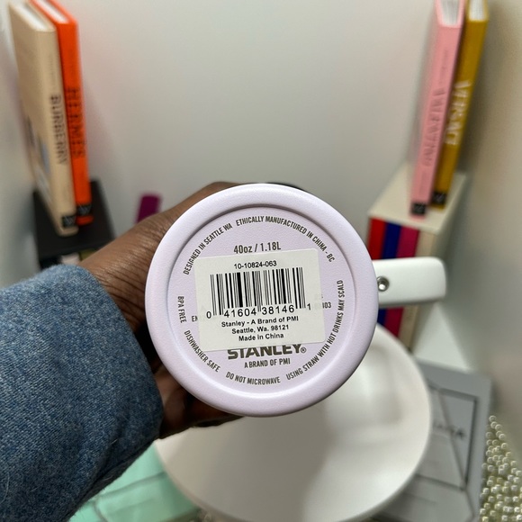 Stanley 1913 Flowstate 40 oz Quencher H2.0 Tumbler Wisteria - Picture 4 of 8